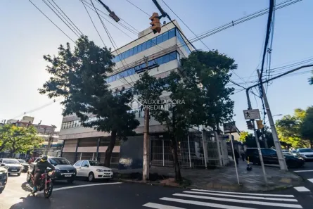 Prédio Comercial para alugar, 689m² no Petrópolis, Porto Alegre