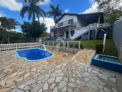 Fazenda/Sítio com 2 Quartos à venda, 180m² no Chácaras Rurais Guararema, Jacareí