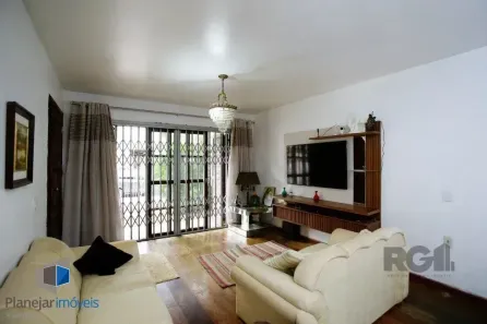 Casa com 3 Quartos à venda, 230m² no Jardim Botânico, Porto Alegre