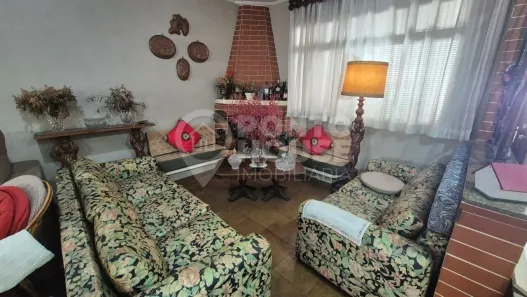Casa com 3 Quartos à venda, 170m² no Saúde, São Paulo