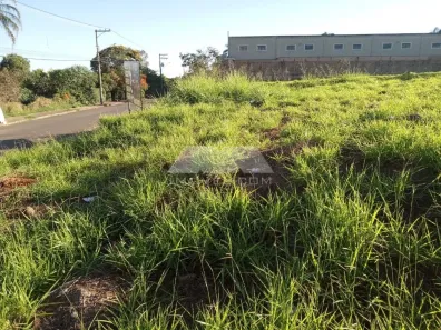 Lote/Terreno à venda, 340m² no Vila Anhanguera, Rio Claro