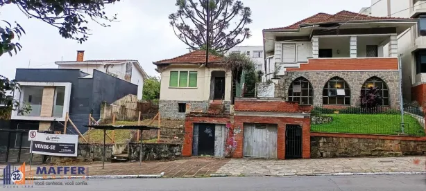 Casa com 3 Quartos à venda, 430m² no São João, Porto Alegre