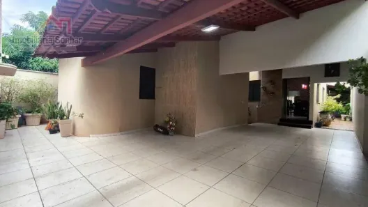 Casa com 6 Quartos para alugar, 320m² no Plano Diretor Sul, Palmas