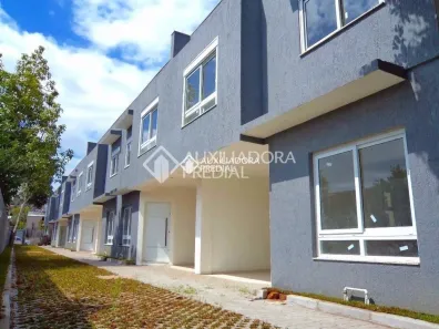 Casa com 3 Quartos para alugar, 105m² no Tristeza, Porto Alegre