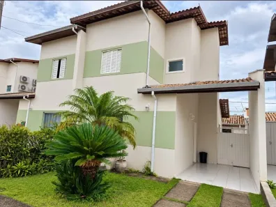 Casa de Condomínio com 3 Quartos à venda, 90m² no Piracangaguá, Taubaté