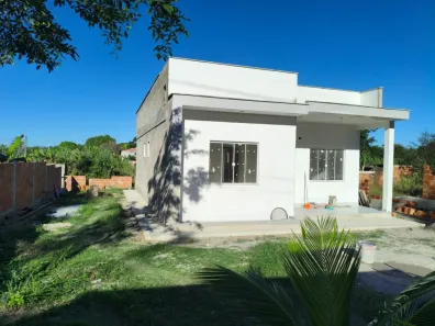 Casa com 2 Quartos à venda, 85m² no Água Branca (Bacaxá), Saquarema