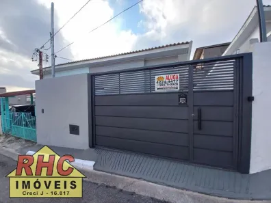 Casa com 2 Quartos para alugar, 120m² no Cerâmica, São Caetano do Sul