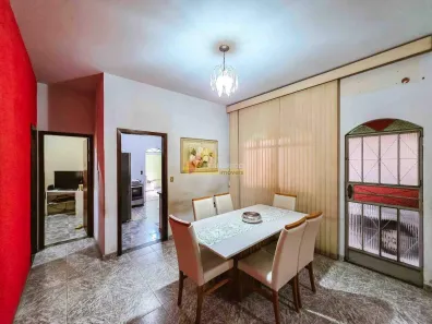 Casa com 3 Quartos à venda, 140m² no Santa Rosa, Divinópolis