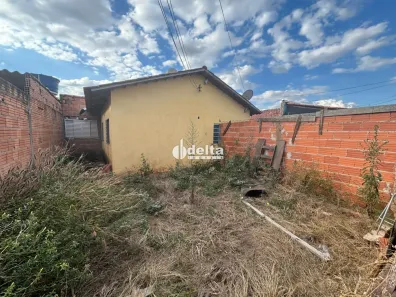 Casa com 3 Quartos à venda, 100m² no Panorama, Uberlândia