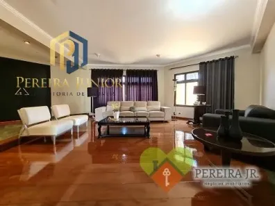 Casa com 5 Quartos à venda, 686m² no Centro, Piracicaba