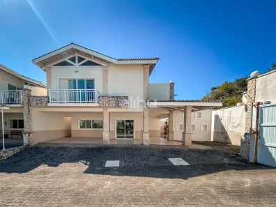 Casa de Condomínio com 6 Quartos à venda, 373m² no José de Alencar, Fortaleza