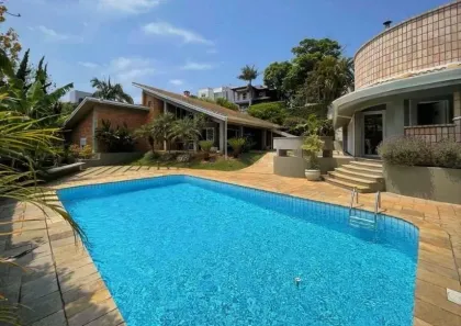 Sobrado com 3 Quartos à venda, 314m² no São Paulo II, Cotia