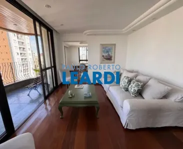 Apartamento com 4 Quartos à venda, 245m² no Pinheiros, São Paulo