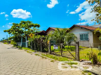 Casa com 3 Quartos à venda, 90m² no Costeira, Balneário Barra do Sul