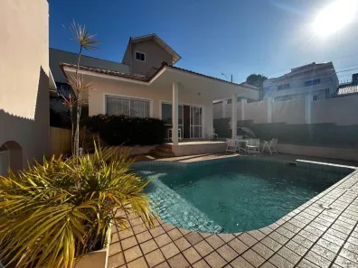 Casa com 3 Quartos à venda, 286m² no Canto, Florianópolis