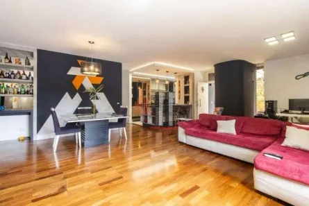 Casa com 3 Quartos à venda, 380m² no Jardim Avelino, São Paulo