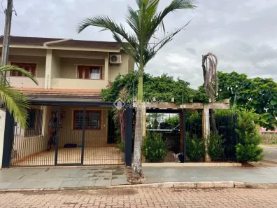 Sobrado com 2 Quartos à venda, 77m² no Jardim Botânico, Lajeado
