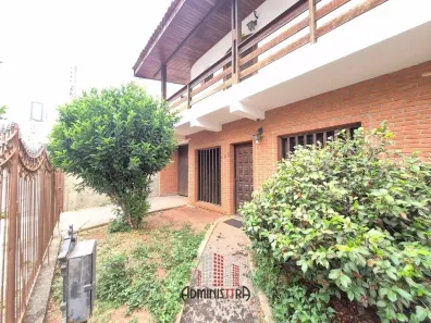 Casa com 3 Quartos à venda, 300m² no Vila Jardini, Sorocaba