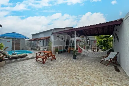 Casa com 5 Quartos à venda, 152m² no Parque Turistico, Peruíbe