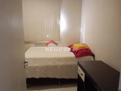Apartamento com 2 Quartos à venda, 45m² no Vila Marumby, Maringá
