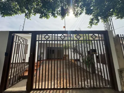 Casa com 2 Quartos à venda, 132m² no Conjunto Habitacional Cristo Rei, São José do Rio Preto