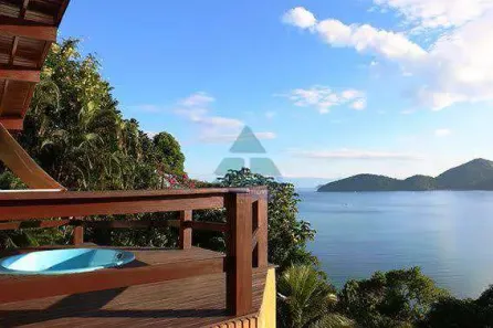 Casa com 4 Quartos à venda, 450m² no Enseada, Ubatuba