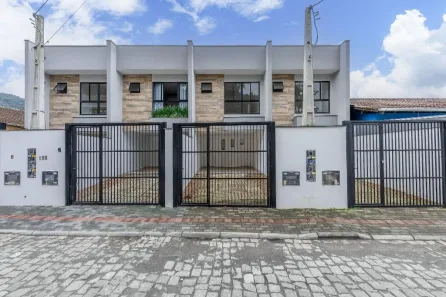 Casa de Condomínio com 3 Quartos à venda, 99m² no Valparaiso, Blumenau
