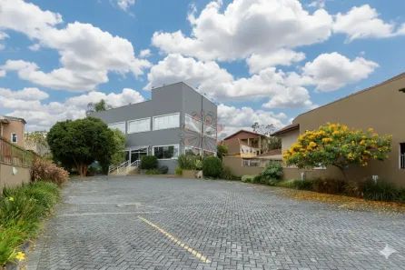 Sala Comercial para alugar, 394m² no Santa Felicidade, Curitiba