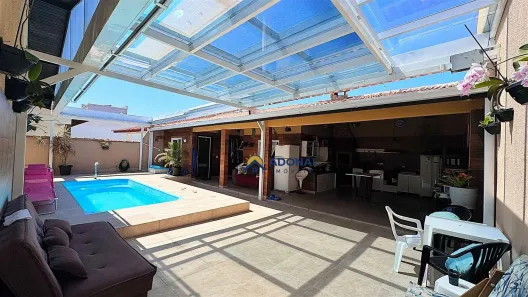 Casa com 5 Quartos à venda, 237m² no Guaratuba, Guaratuba
