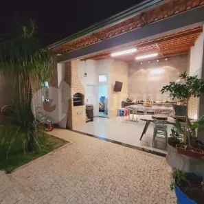 Casa com 3 Quartos à venda, 280m² no Santa Rosa, Uberlândia