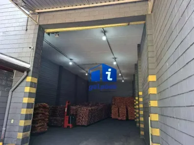 Galpão/Depósito/Armazém à venda, 1100m² no Barreirinha, Curitiba