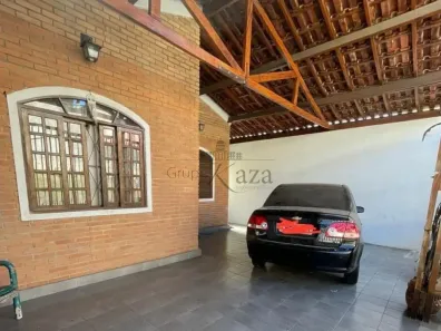 Casa com 5 Quartos à venda, 209m² no Monte Castelo, São José dos Campos
