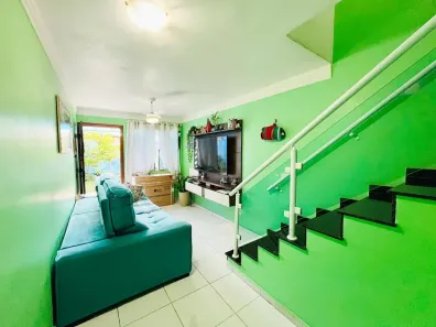 Sobrado com 2 Quartos à venda, 58m² no Jardim Egle, São Paulo