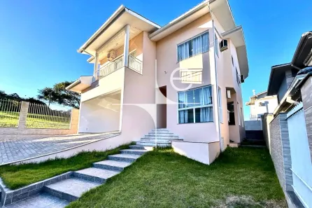 Casa com 4 Quartos para alugar, 292m² no Pedra Branca, Palhoça