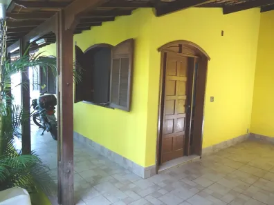 Casa com 3 Quartos para alugar, 180m² no São Gabriel, Belo Horizonte