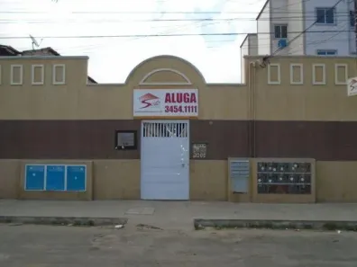 Casa com 2 Quartos para alugar, 42m² no Carlito Pamplona, Fortaleza
