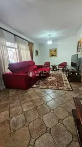 Sobrado com 3 Quartos à venda, 221m² no Piraporinha, Diadema