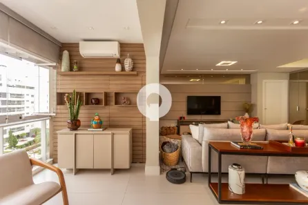 Apartamento com 3 Quartos à venda, 193m² no Água Verde, Curitiba