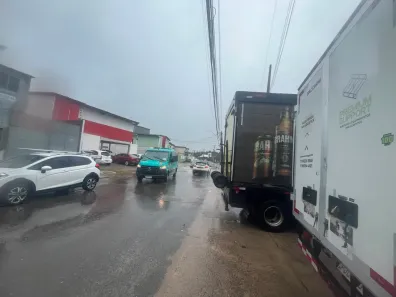 Ponto Comercial para alugar, 40m² no Buraquinho, Lauro de Freitas