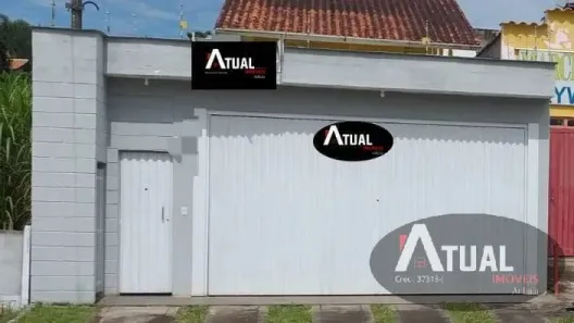 Casa com 3 Quartos para alugar, 209m² no Jardim Estância Brasil, Atibaia