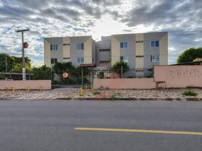 Apartamento com 2 Quartos para alugar, 58m² no Cidade Jardim, Goiânia