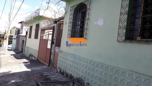 Casa com 9 Quartos à venda, 300m² no Santa Cruz, Belo Horizonte