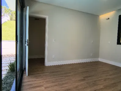 Casa com 3 Quartos à venda, 174m² no Sertão do Maruim, São José