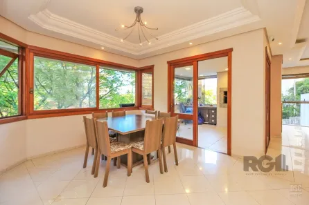 Apartamento com 3 Quartos para alugar, 163m² no Petrópolis, Porto Alegre