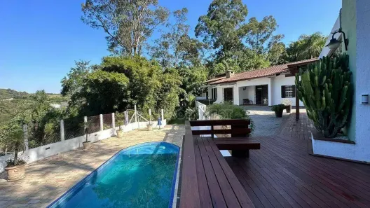 Casa de Condomínio com 3 Quartos à venda, 400m² no Petit Village, Cotia
