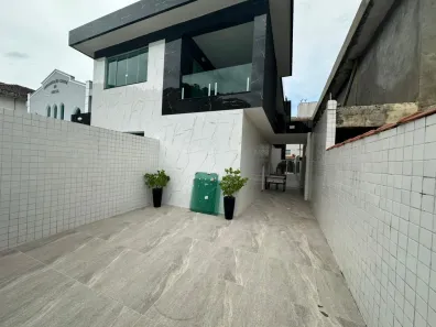 Casa com 3 Quartos à venda, 200m² no Marapé, Santos