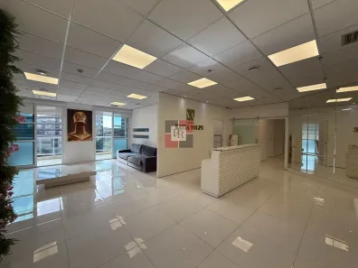Sala Comercial para venda ou aluguel, 292m² no Vila São Francisco (Zona Sul), São Paulo