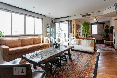 Apartamento com 2 Quartos à venda, 130m² no Pinheiros, São Paulo