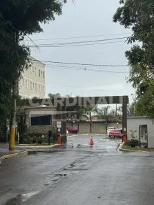 Apartamento com 2 Quartos para alugar, 45m² no Residencial Parati, São Carlos
