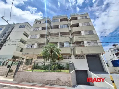 Apartamento com 3 Quartos para alugar, 92m² no Coqueiros, Florianópolis